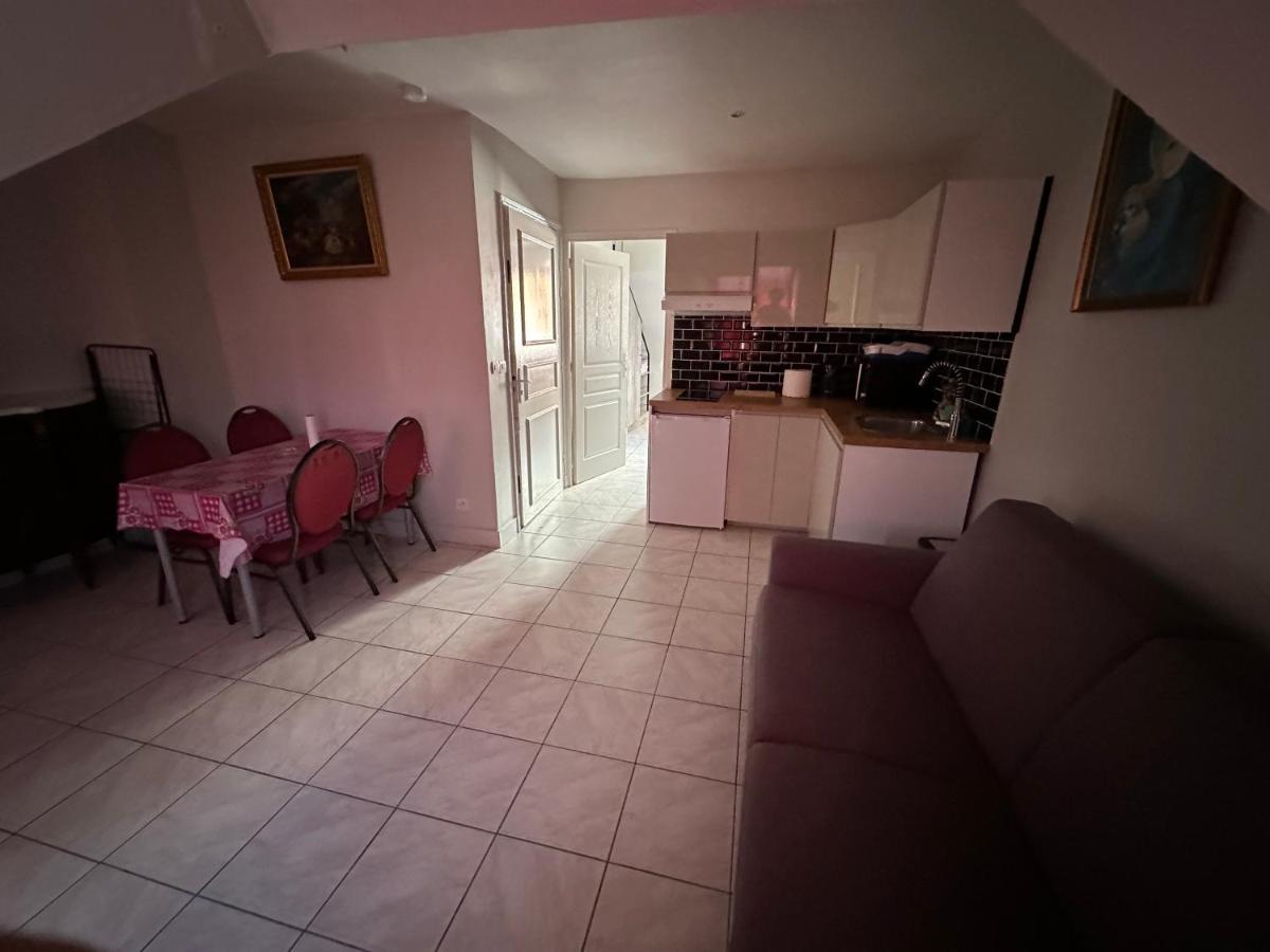 Appartement Meuble Vincennes Esterno foto
